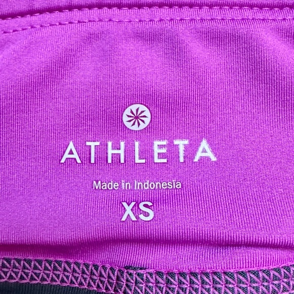 Athleta Ready Set Go 2 in 1 Running Shorts Purple & Black Size XS - Picture 5 of 5